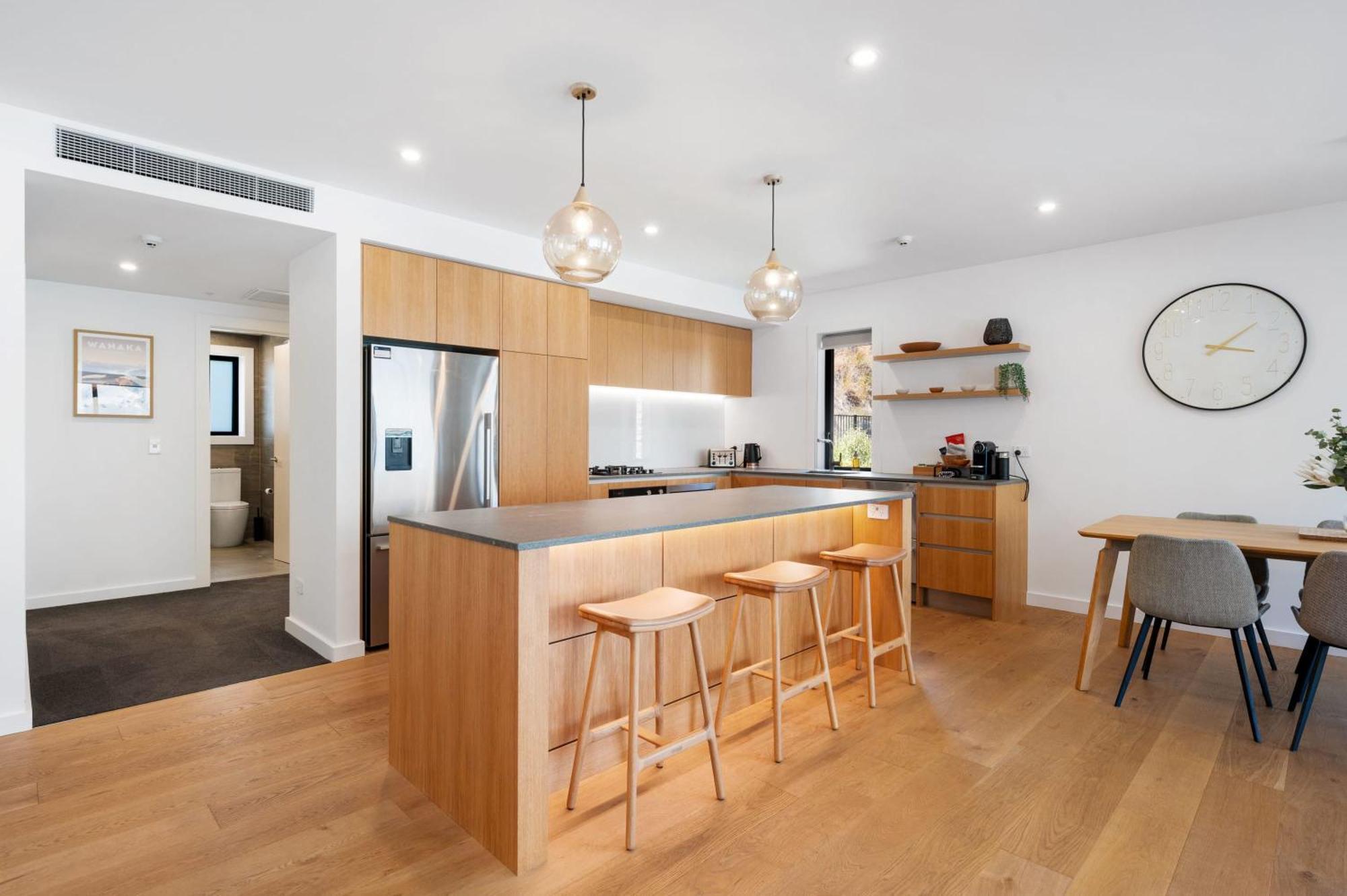 Lakeside Luxury 2 Bedroom Apartment Wanaka Kültér fotó